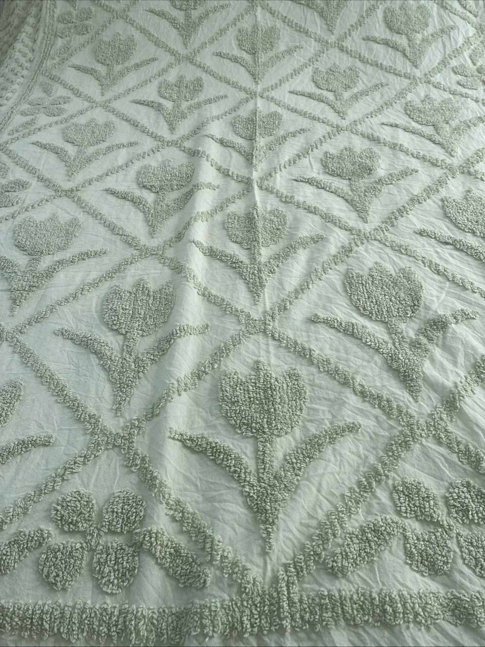Vintage Chenille Mint Tulips Bedspread French Farmhouse Cottage 96x108